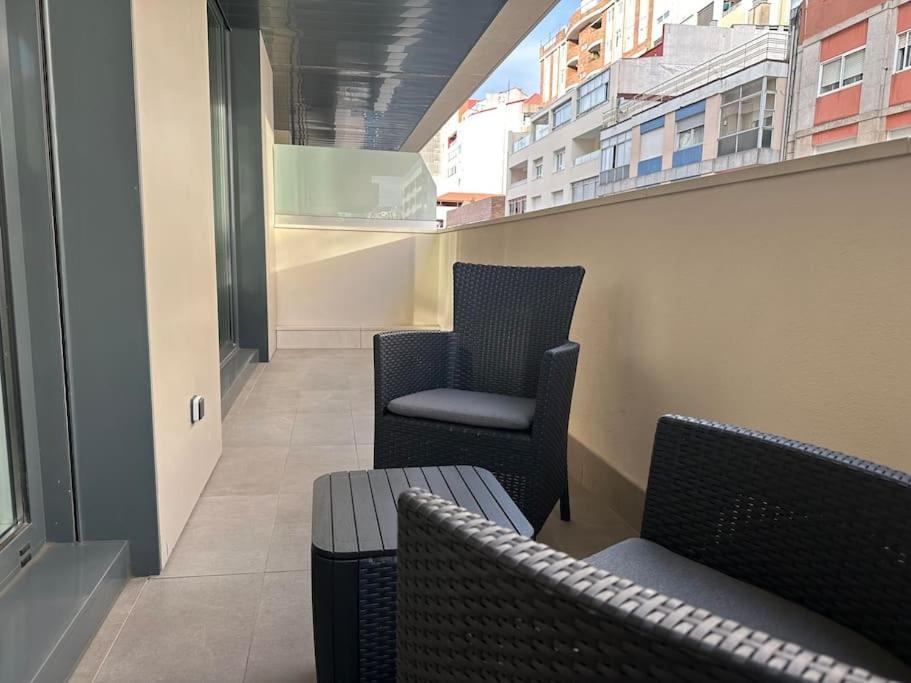 New Port, Free Parking Ybh1S Apartment Vigo Bagian luar foto